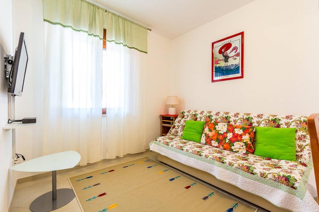 Apartment Racchi *