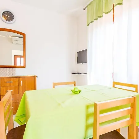 Apartments Racchi Banjole Exterior photo